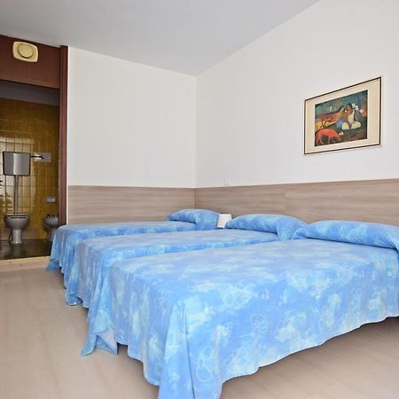 Condominio Luna 1 Lignano Sabbiadoro Exterior foto